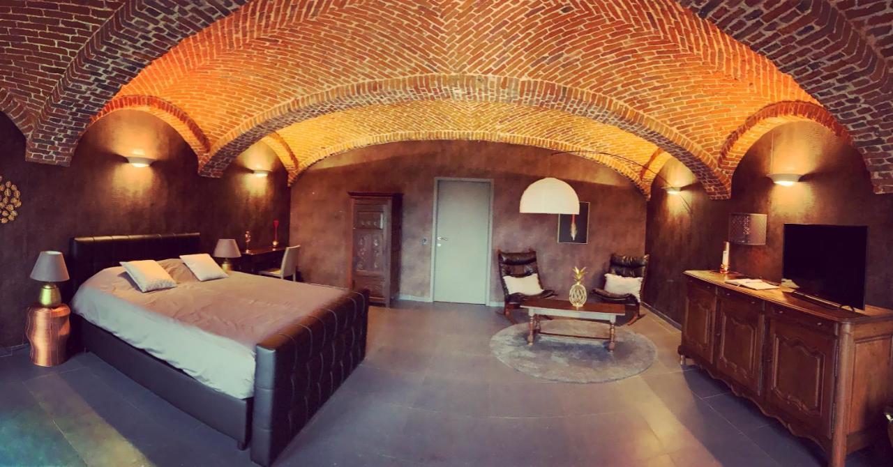 Bed and Breakfast La Belle Etable Динан Экстерьер фото